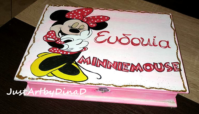 xylinno kouti apothikeusis bizoutiera minnie mouse