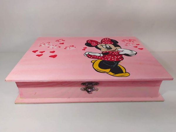 xylino kouti bizoutiera zografismeni minnie mouse