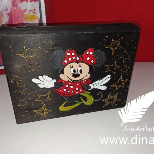 xylino kouti bizoutiera zografismeno minnie mouse